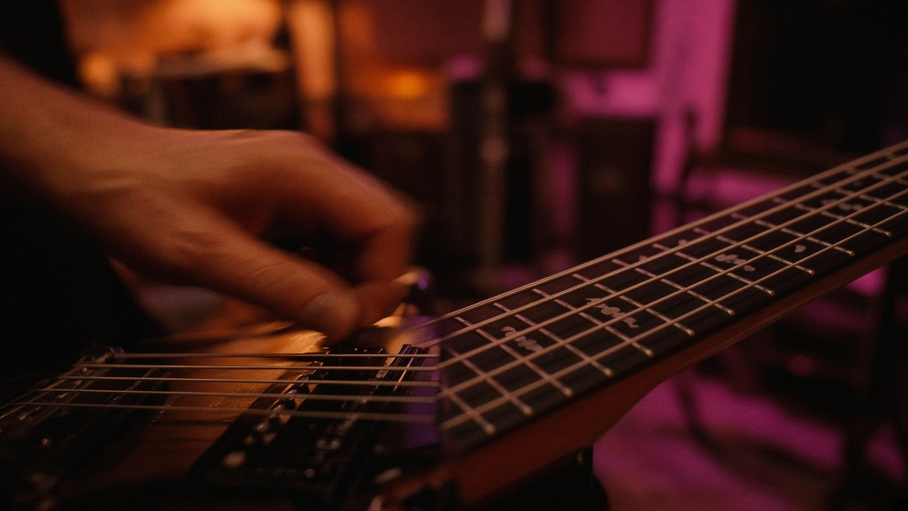 Como Tocar Funk na Guitarra e no Baixo: Groove do Um
