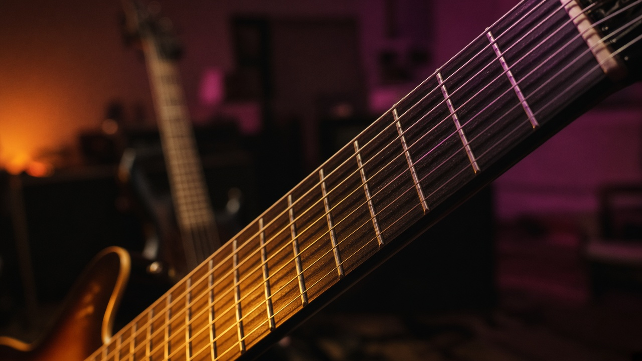 Escala Menor Natural na Guitarra e no Baixo: Como Montar